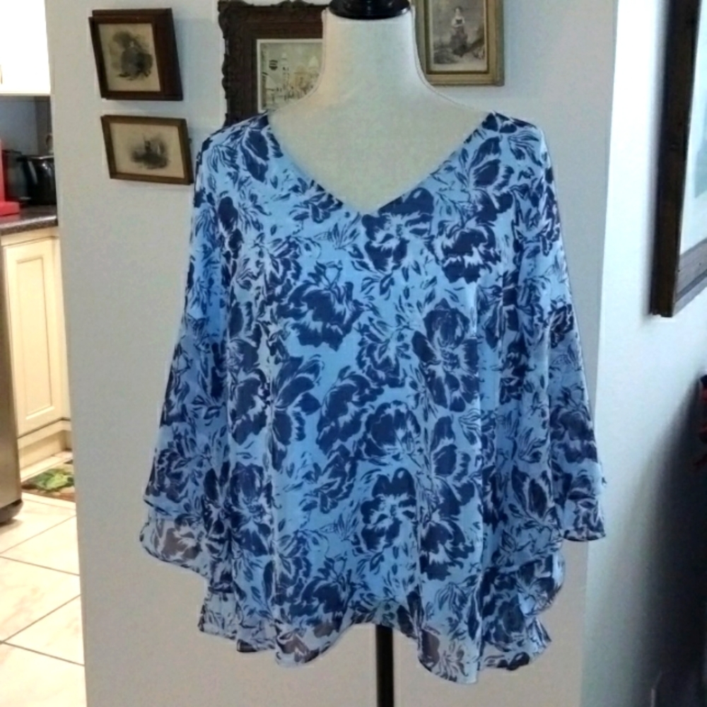 PRISTINE Lane Bryant Top Size 14/16